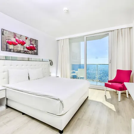 Le Bleu & Üdülőközpont 5*