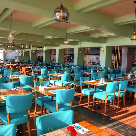 Üdülőközpont Le Bleu &