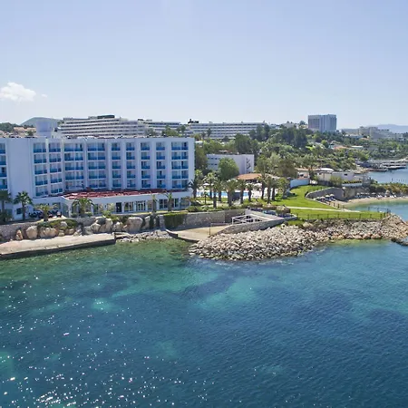 Üdülőközpont Le Bleu & Kusadası
