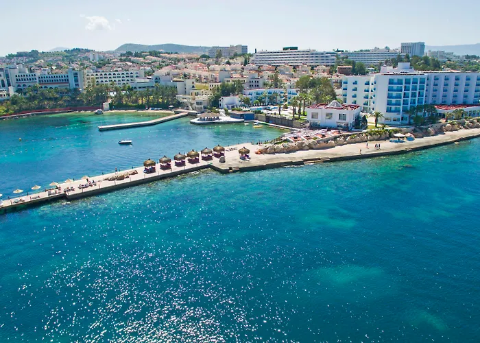 Le Bleu & Resort Kusadası