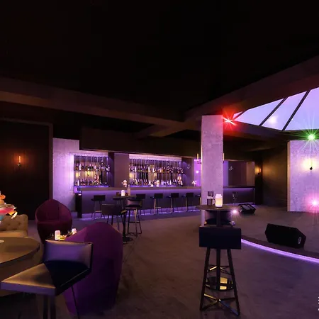 度假村 Le Bleu & 5*