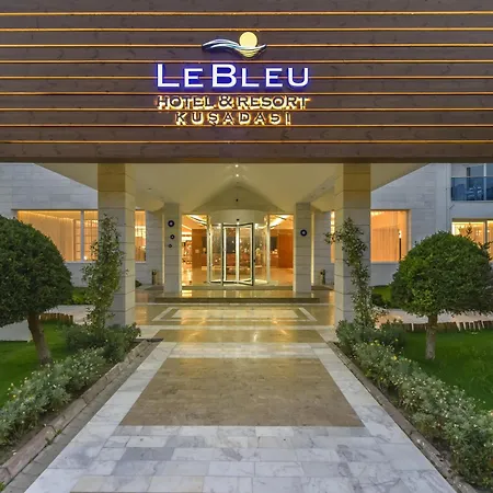 Le Bleu &