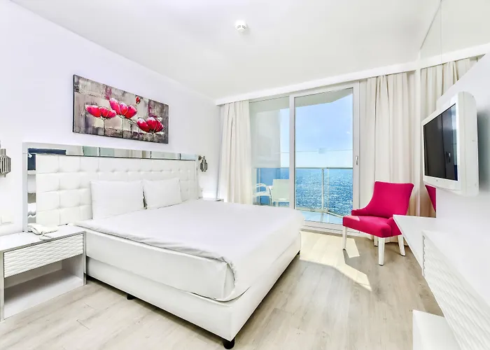 Le Bleu & Курортный комплекс 5*
