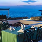 Le Bleu & 5* Kusadası