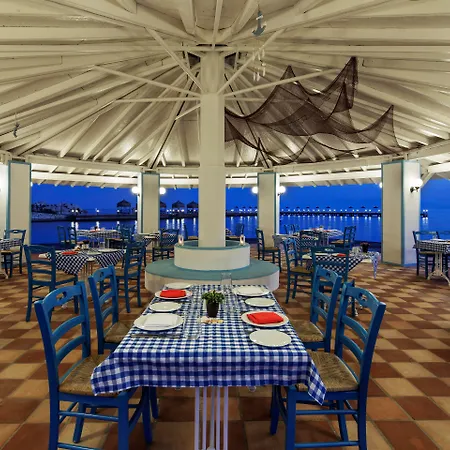 Resort Le Bleu & 5*