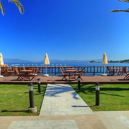 Rezort Le Bleu & 5*